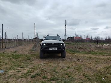 Toyota: Toyota Hilux pikap - Kuzov: ağ rəng, 4 qapı, iki kabin (Double Cab) — 11