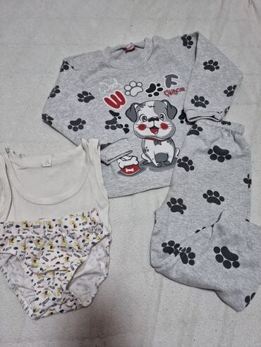 pull and bear farmerke: Pajamas set, 98-104