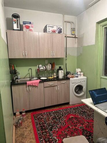 агенство кыргыз недвижимость: 1 комната, 44 м², 106 серия, 9 этаж, Старый ремонт