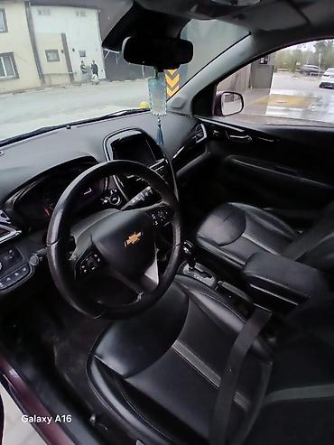 Транспорт: Chevrolet Spark: 2018 г., 1 л, Вариатор, Бензин, Хэтчбэк — 5