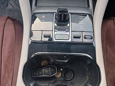 byd e9 2025: BYD : 2025 г., 1.5 л, Автомат, Гибрид, Кроссовер — 9