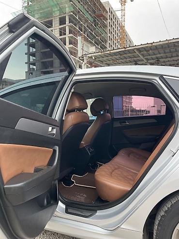 Транспорт: Hyundai Sonata: 2018 г., 2 л, Автомат, Газ, Седан — 9