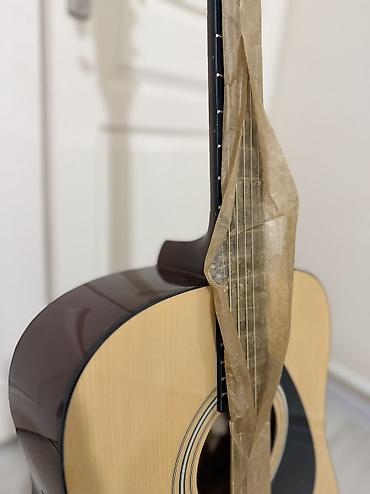 Гитары: “Yamaha F310” Срочно продается акустическая гитара 41 размер от фирмы — 11