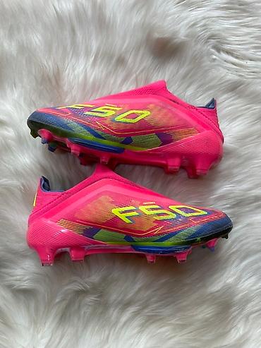 şəffaf ayaqqabilar: Məhsul: Futbol butsları – adidas F50 (laceless) - Rəng: parlaq — 2