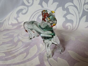 Figure: Figura, Novo — 6