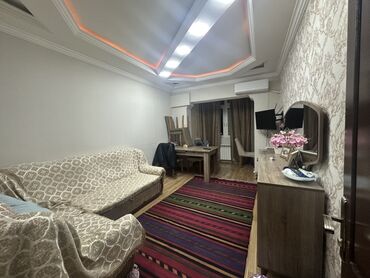 memar ecemi kiraye ev: Bakı, 2 otaqlı, Köhnə tikili, 60 kv. m