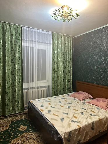 аренда на сезон: 4 комнаты, 12 мкр Собственник, Без животных, от 6 месяцев, С мебелью полностью — 6