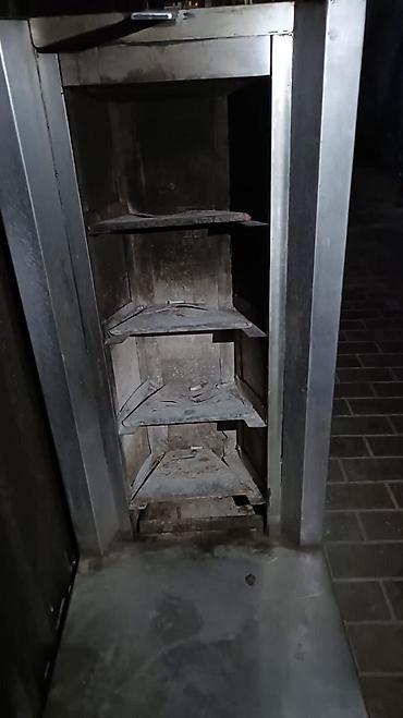 Donər aparati satilir kozlə islək vəzyətdə.Qiymət 500man.Unvan Memar