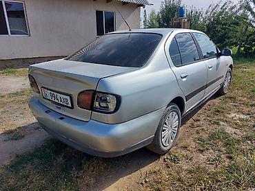 мин булак: Nissan Primera: 2000 г., 1.8 л, Кол менен иштөөчү, Бензин, Седан — 5