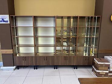Оборудование для магазинов: Mağaza/vitrin üçün modul nümayiş stendləri və şkaf sistemi - — 1