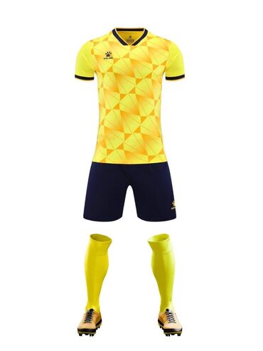 Спортивная форма: Футбольная форма KELME — комплект для игры и тренировок. Состав — 7