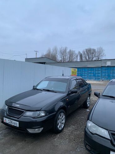 нехсия: Daewoo Nexia: 2010 г., 1.6 л, Механика, Бензин, Седан