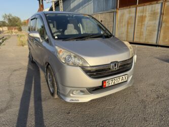 дом на колесо: Honda Stepwgn: 2005 г., 2 л, Автомат, Бензин, Минивэн