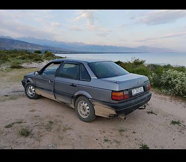 волксваген: Volkswagen Passat: 1989 г., 1.8 л, Механика, Газ, Седан — 2