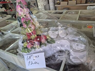 Xonça: Xına ve nabat xoncalari 12 m başlayır toy güzgüsü 10 man 2 ədəd — 4