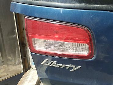 Фонарь крышки багажника для Nissan Liberty PM12, 2.0, 1999 г., задний