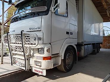 Тягачи: Тягач, Volvo, 2000 г., Холодильник, рефрижератор — 2