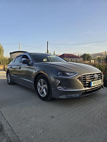 Hyundai Sonata: 2019 г., 2 л, Автомат, Газ, Седан