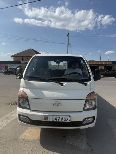 купить форд транзит 2.0 дизель: Hyundai Porter: 2018 г., 2.5 л, Автомат, Дизель