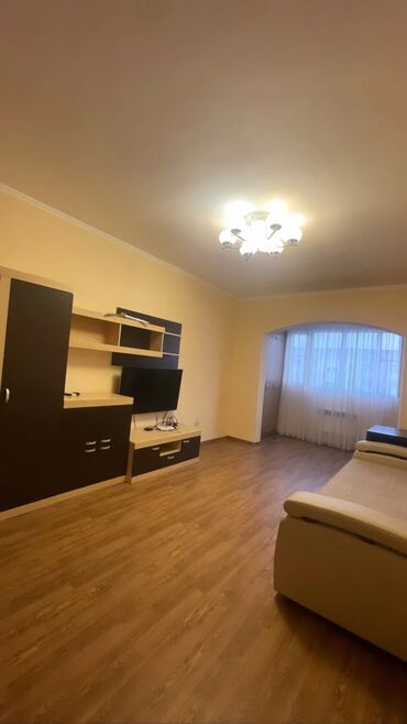 Долгосрочная аренда квартир: 1 комната, Агентство недвижимости, Без подселения, С мебелью частично — 10