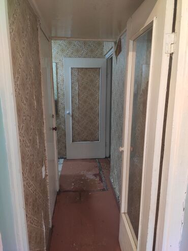 Продажа квартир: 3 комнаты, 59 м², 104 серия, 2 этаж, Старый ремонт — 2