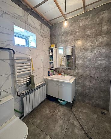 жер дом: ✨ Продаётся дом в г. Шопоков ✨ 🏡 Характеристики: • Участок - — 9