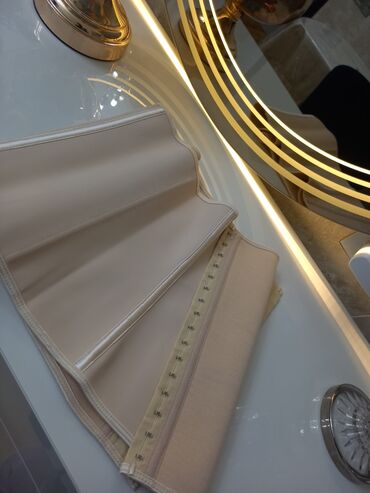 Basanoşka və səndəllər: Ölçü: 37.5, rəng - Sarı, Yeni -da lalafo.az — 23 Basanoşka və səndəllər: Ölçü: 37.5, rəng - Sarı, Yeni — 23