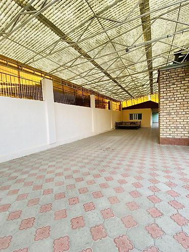 карл: 250 м², 6 комнат и более — 3