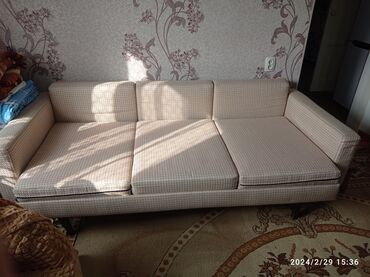 раскладной диван софа: Цвет - Бежевый, Б/у