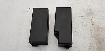 POKLOPAC KUTIJE RELEJA ZA NISSAN NAVARA, PATHFINDER OD 2005. DO 2012 na lalafo.rs POKLOPAC KUTIJE RELEJA ZA NISSAN NAVARA, PATHFINDER OD 2005. DO 2012