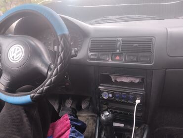 купить опель вектра б: Volkswagen Golf: 2001 г., 1.6 л, Механика, Бензин, Универсал