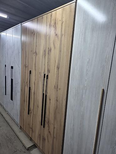 Шифоньеры, шкафы для одежды: Шифоньер, шкаф для одежды, Прямой — 10