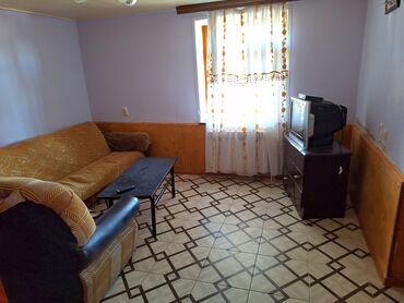 Həyət evləri və villaların satışı: 6 otaqlı, 200 kv. m, Kredit yoxdur, Orta təmir — 10