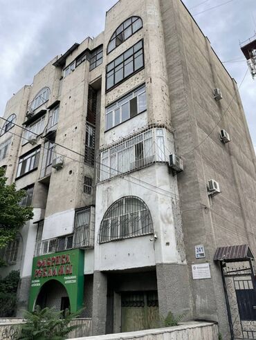 пол дома в бишкеке: 3 бөлмө, 67 кв. м, Жеке план, 4 кабат