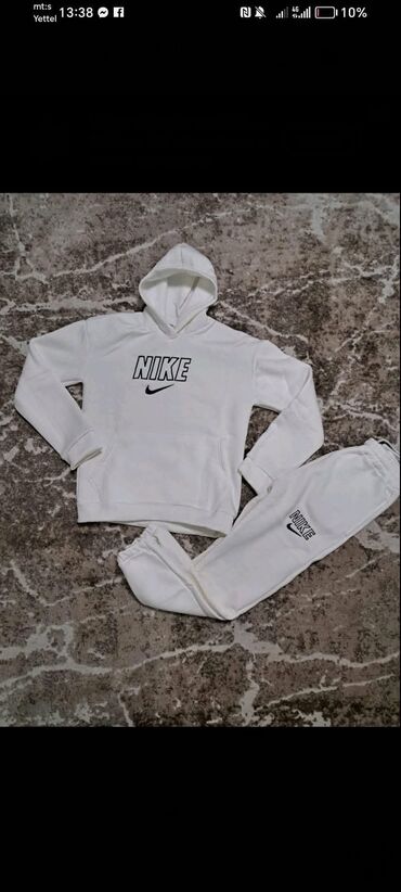 Gornji i donji deo: Termo zenske od S do 2XL Vezen znak
Cena 3300 din — 2