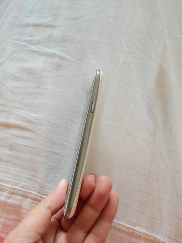 samsung 10a: Samsung I9300 Galaxy S3, rəng - Ağ — 5