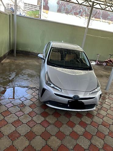gen 2: Toyota Prius: 2021 г., Вариатор, Гибрид, Хэтчбэк — 2