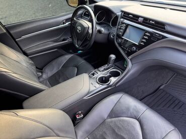 машины за 6000 долларов: Toyota Camry: 2018 г., 2.5 л, Автомат, Бензин