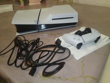 PS5 (Sony PlayStation 5): Sony PlayStation 5 (PS5) – Disk versiyası Xüsusiyyətlər: - 4K/120 Hz — 7