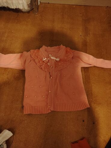 Jaketlər: Qiymetler ferqlidir. Wekilleri cevirin😊Uşaq kardiqanları dəsti - — 13