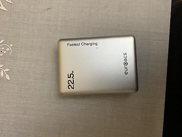 telefon a71: İphone xr 128 yaddaş 17 proya yığılıb tək problem arxada çat var oda — 6