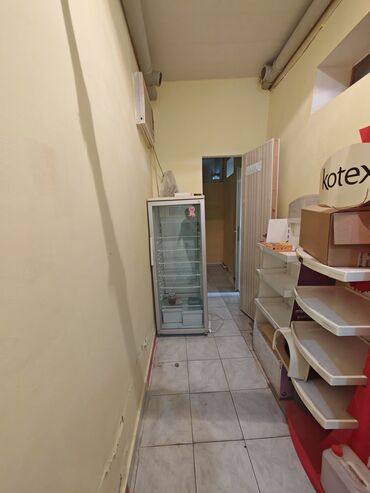 Digər kommersiya daşınmaz əmlakı: APTEK Sumqayit şəhərində yerləşir,2013cü ildə açılıb 20 gündü — 20