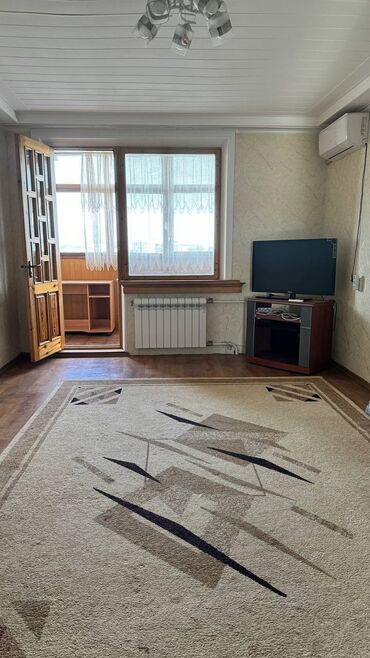 земельный участок ак босого: 3 комнаты, 63 м², Индивидуалка, 12 этаж, Косметический ремонт