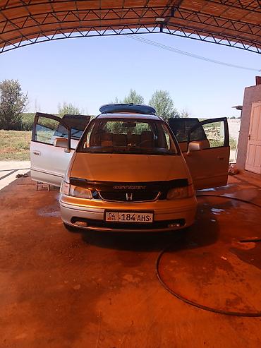 ручной клад: Honda Shuttle: 2000 г., 2.3 л, Бензин, Минивэн — 1