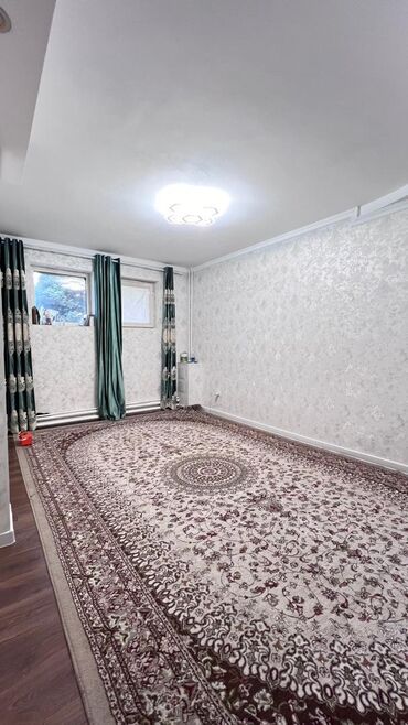 нужно квартира: 2 комнаты, 52 м², Цокольный этаж этаж, Евроремонт