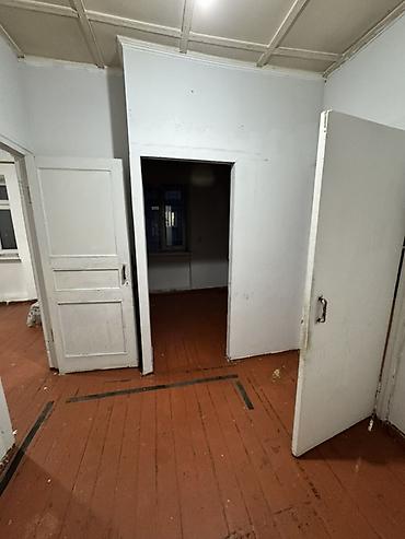 Долгосрочная аренда комнат: 33 м² — 3