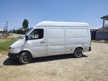 продаю авто на запчасти: Жеңил жүк ташуучу унаа, Mercedes-Benz, Стандарт