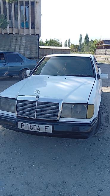 Mercedes-Benz: Mercedes-Benz W124: 1989 г., 2.3 л, Механика, Бензин, Седан — 6