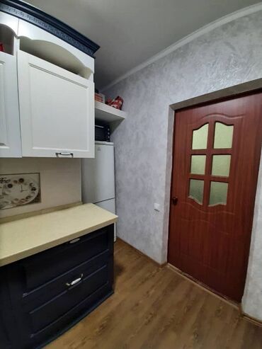 квартиру политех: 2 комнаты, 42 м², Хрущевка, 1 этаж, Евроремонт