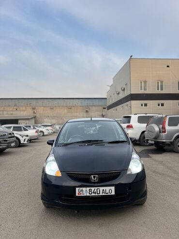 алмашам машинага: Honda Fit: 2002 г., 1.3 л, Вариатор, Бензин, Хетчбек